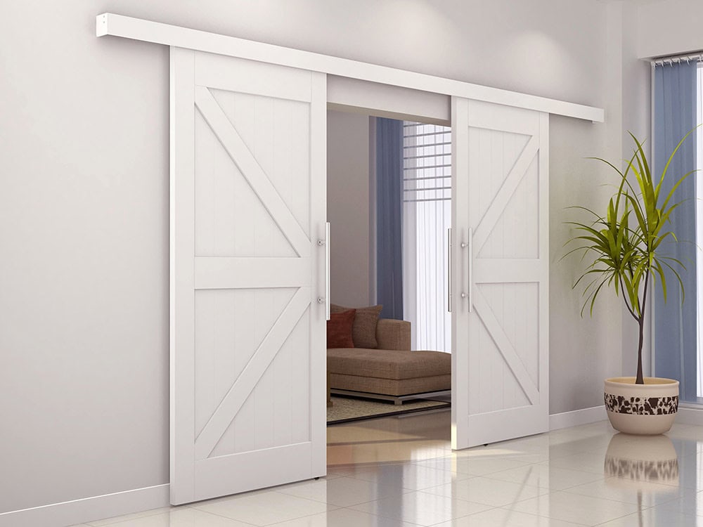 velké dveře do pokoje