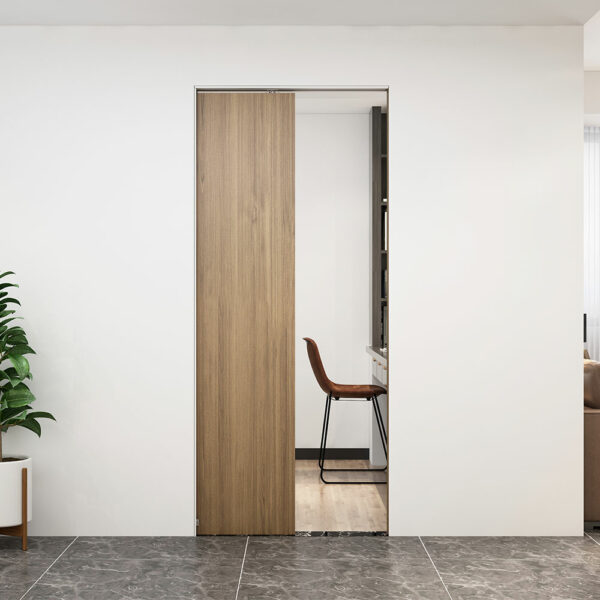 Un interior moderno con un LPP parcialmente abierto que deja entrever una habitación con una silla marrón.