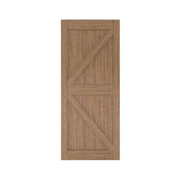 Ușă de hambar din stejar preasamblată, cu scânduri diagonale, finisaj natural și feronerie neagră pentru o instalare ușoară și elegantă.